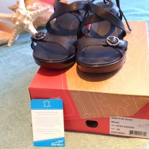 Dansko Julie Full Grain sandals. Style number 9703-020200, Size 39